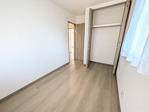 嬉しい全居室収納あり◎