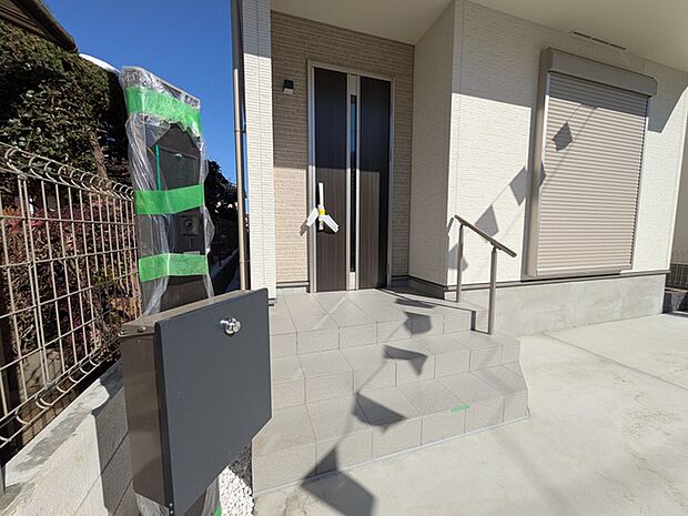 玄関ポーチです