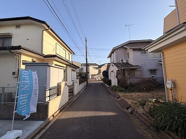 前面道路幅約4m