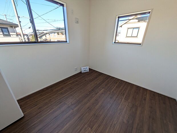 部屋全体が日中明るくすごせる全室2面採光