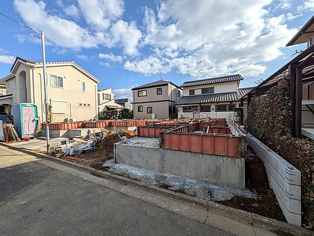 土地面積約100？・建物面積約93.5？