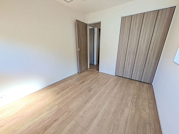 使い勝手の良い全室洋室タイプです