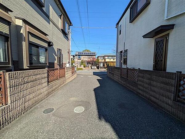 西側通路