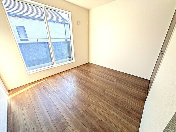 2階居室3部屋は、ポカポカな陽気が差し込みます