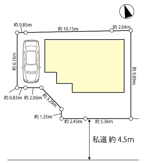 駐車スペース前面は道幅広めで駐車が容易です