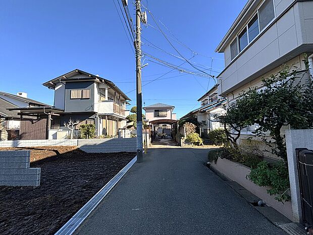 閑静な住宅地でファミリー世帯も安心の住環境です