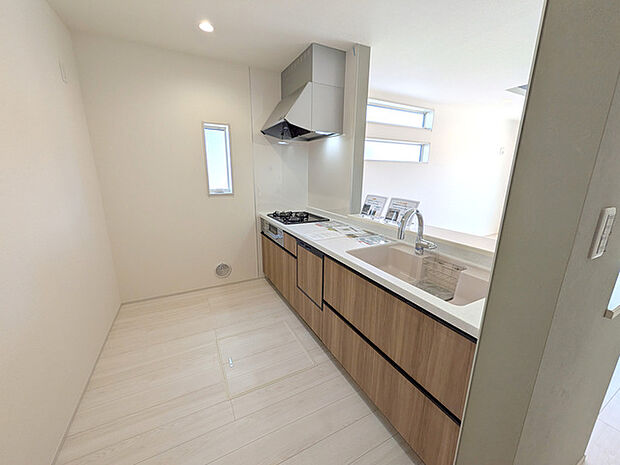 お料理中も会話が弾む対面キッチン