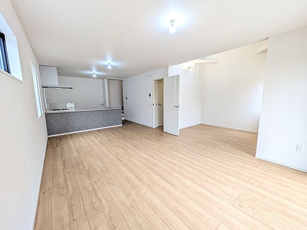 建物完成済み ぜひ現地できれいな住まいをご覧ください