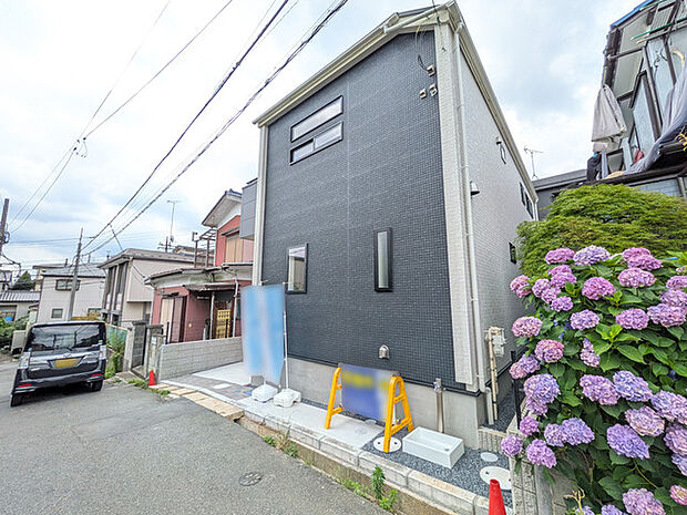 市民の森などの公園が複数ある、緑の多い環境も魅力