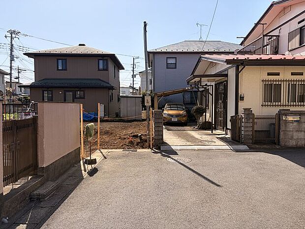 商業・公共施設を徒歩圏内で利用できる便利な住環境(令和8年3月1日撮影)