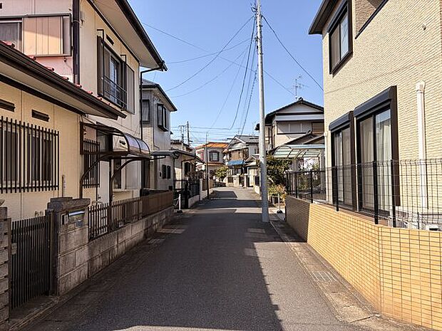 第一種低層住居専用地域 閑静な住宅街です(令和8年3月1日撮影)