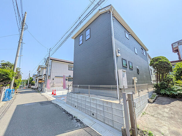土地面積約167.3?・建物面積約110.1?のゆとりある住まい