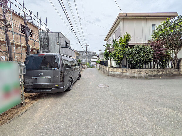 小・中学校は徒歩9分圏内と通学も安心です!?