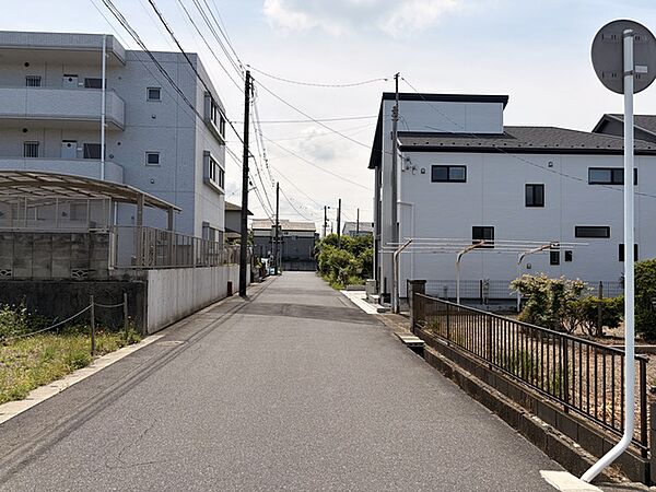 東葉高速線始発の「東葉勝田台」駅まで徒歩11分　2駅2路線利用可能