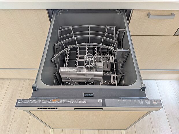 家事の時間短縮に役立つビルトイン食洗機