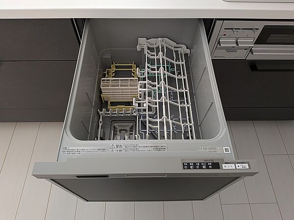 家事の時間短縮に役立つビルトイン食洗機