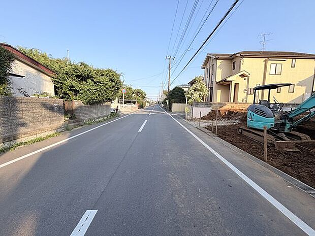 小学校徒歩5分 ファミリー世帯にも優しい住環境です