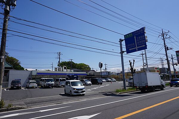 ローソン八千代台高津東4丁目店370m徒歩5分