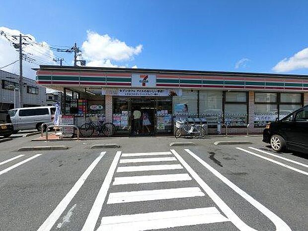 セブン-イレブン佐倉上志津店490m徒歩7分