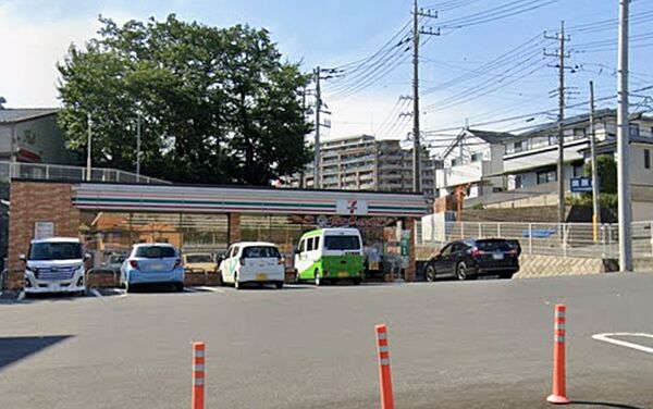 セブンイレブン八千代医療センター西入口130m徒歩2分