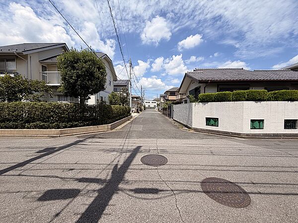 公園まで徒歩3分　子育て世帯にも優しい住環境