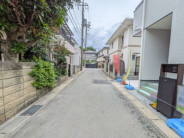 東葉高速線・京成本線の「勝田台」駅まで徒歩13分