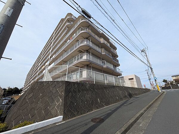 高台南西向きにつき陽当たり良好