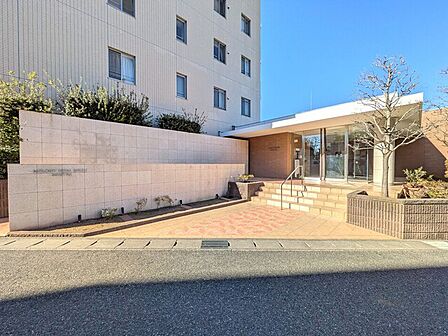住人の暮らしを守るアウル24セキュリティシステム採用
