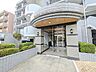 玄関：エントランス