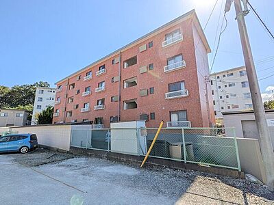 外観:RC造4階建て・総戸数16戸 外観:RC造4階建て・総戸数16戸