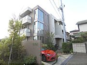 南茨木駅より徒歩8分 築12年4ヶ月 3階建の賃貸物件