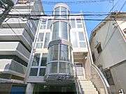 茨木市駅より徒歩4分 2階 築32年7ヶ月の賃貸物件