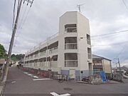 高槻駅より徒歩23分 2階 築55年の賃貸物件