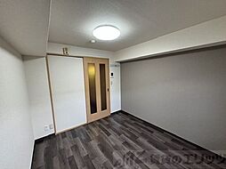 ロータリーマンション上新庄 110 1階1Kのリビング/ダイニング