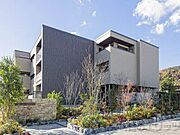 島本駅より徒歩5分 築2年 3階建の賃貸物件