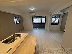 スプランディッドライズ新大阪ノース 13階2LDKのリビング/ダイニング