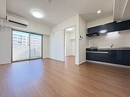 サムティ諏訪神社前 5階2LDKのリビング/ダイニング