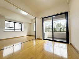 サムティ丸山公園 4階2Kのリビング/ダイニング