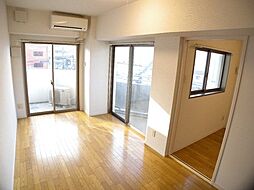 CRECIA SAKAMOTO 4階2Kのリビング/ダイニング