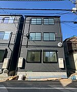 西新井駅より徒歩10分 3階 新築の賃貸物件