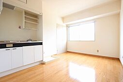 リヴラン 303 3階1DKのリビング/ダイニング