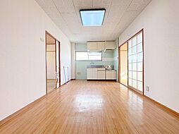 エルディム川内　Ａ棟 201 2階3LDKのリビング/ダイニング