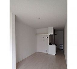 セントラーレ 105 1階ワンルームのリビング/ダイニング