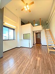 ARVADA B.L.D. 303 3階1Kのリビング/ダイニング