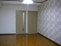 プルニエ長束II 301 3階1Kのリビング/ダイニング