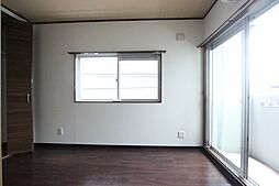 アイランドビル17 301 3階1DKのリビング/ダイニング