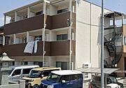 八木フラット 3階 築3年8ヶ月の賃貸物件