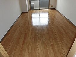 ラフィネ牛田本町 201 2階1Kのリビング/ダイニング