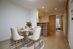 オルキス井口 103 1階1LDKのリビング/ダイニング