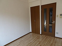 ロイヤル山口III 503 5階1Kのリビング/ダイニング